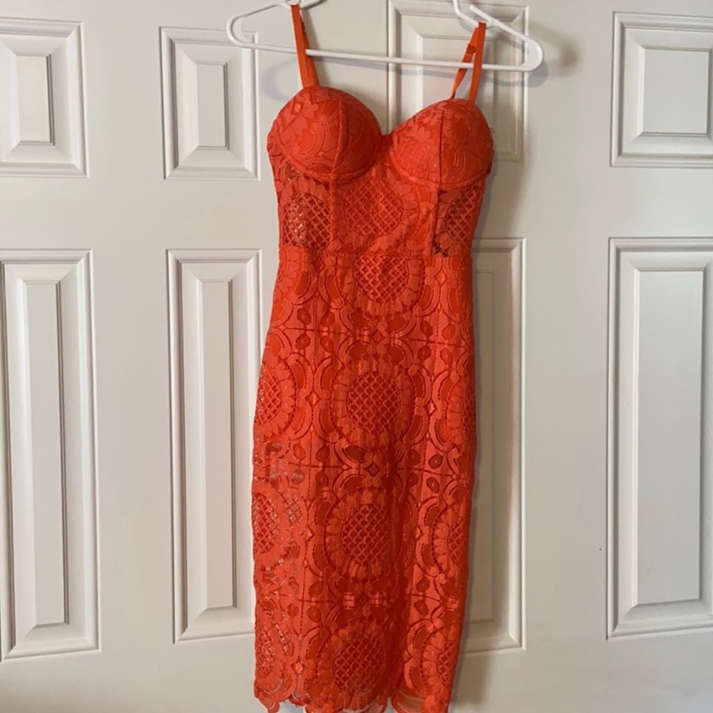 BEBE size 0 coral bustier dress